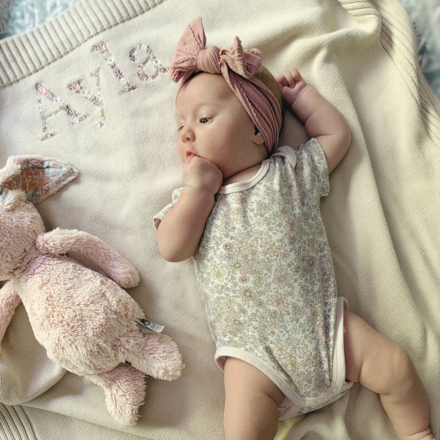Embroidered Floral Baby Blanket - Large font